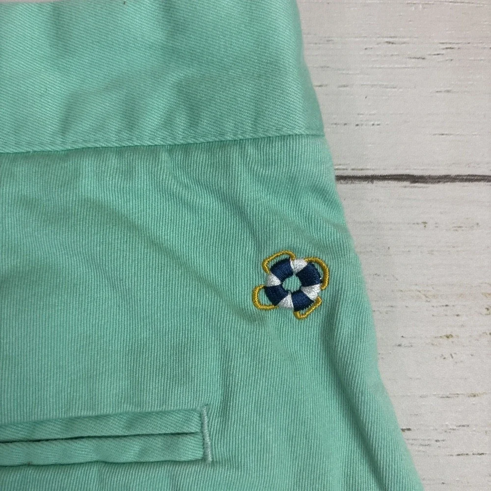 Castaway Nantucket Shorts Mens Size 30 All Over Shamrocks Clover St Patrick